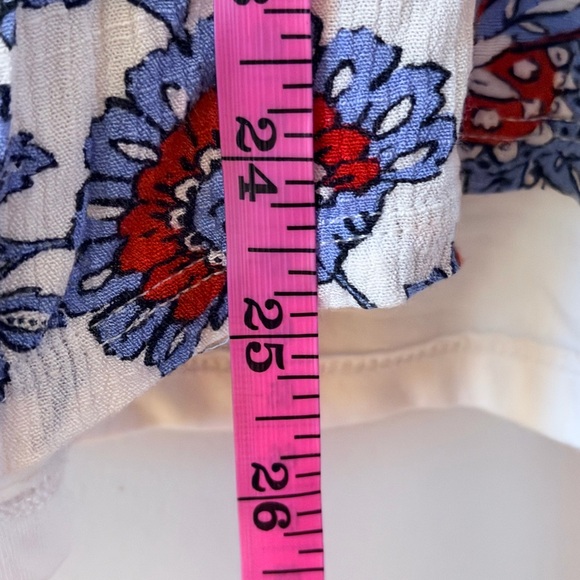 Lane Bryant Floral Block Style Tassel Tie Front Blouse Size 14 - Picture 7 of 10